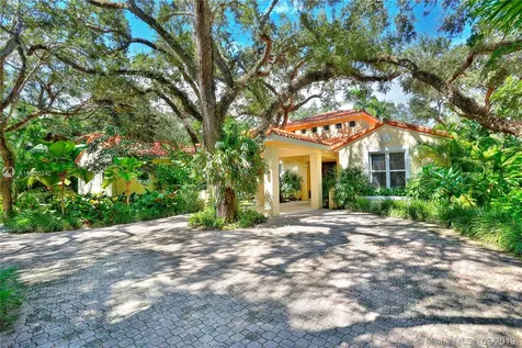 11015 Girasol Avenue Coral Gables FL 33156