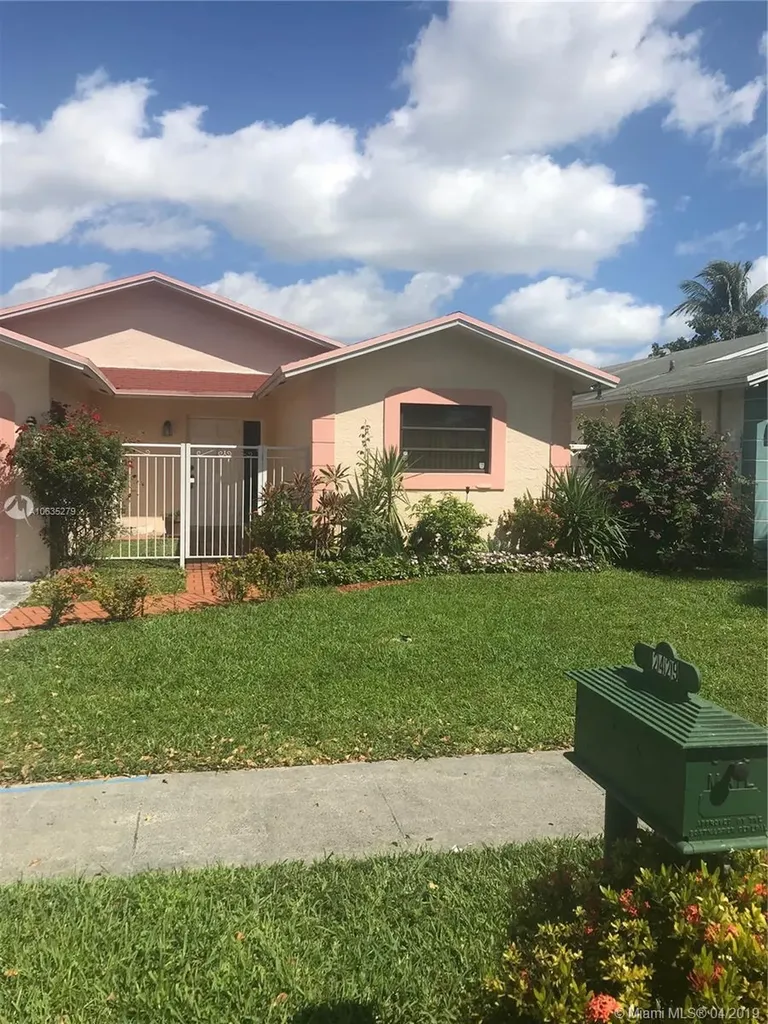 2429 Raleigh Street Hollywood FL 33020