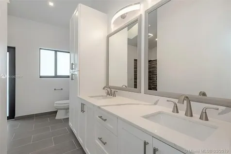 5721 Hawkes Bluff Avenue Davie FL 33331