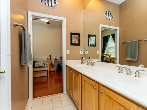15467 SW 20th Street Davie FL 33326