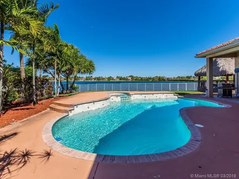 15467 SW 20th Street Davie FL 33326
