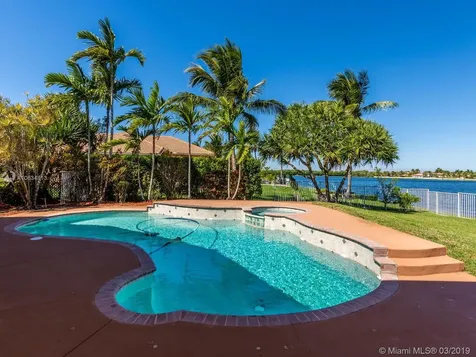 15467 SW 20th Street Davie FL 33326