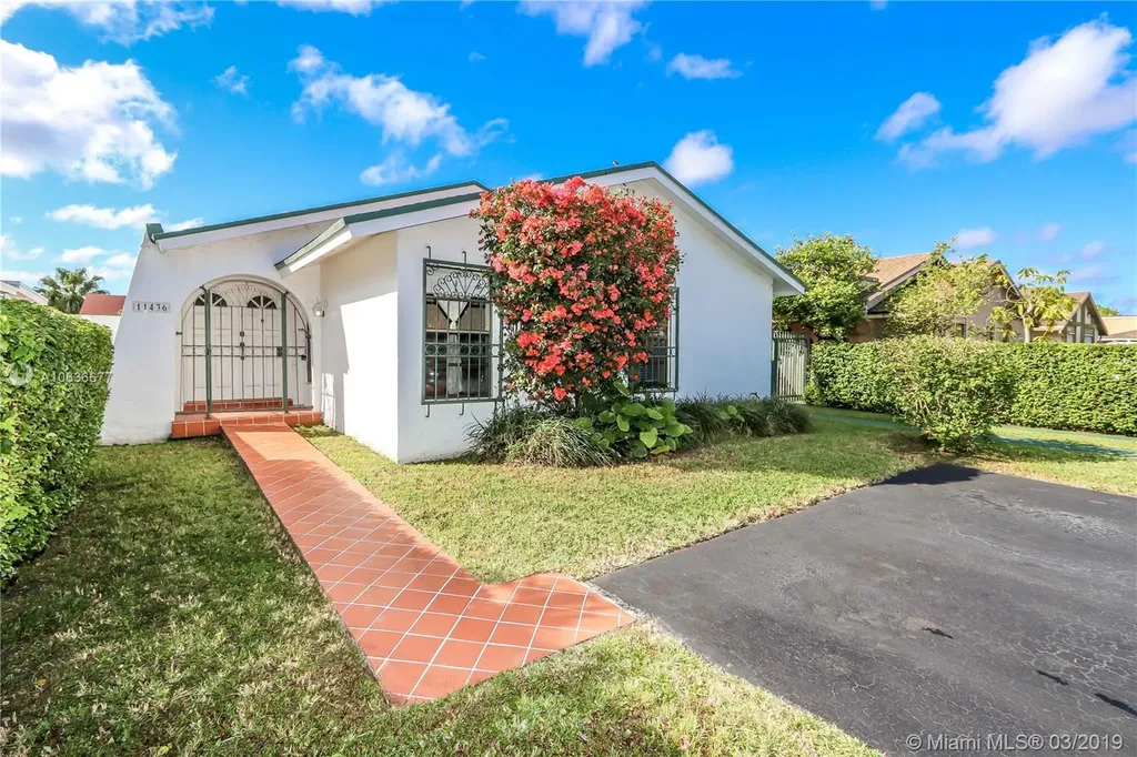 11436 SW 32nd Lane Miami FL 33165