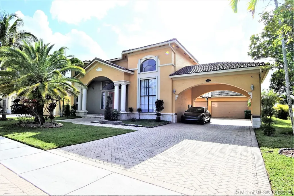 2030 SW 185th Avenue Miramar FL 33029