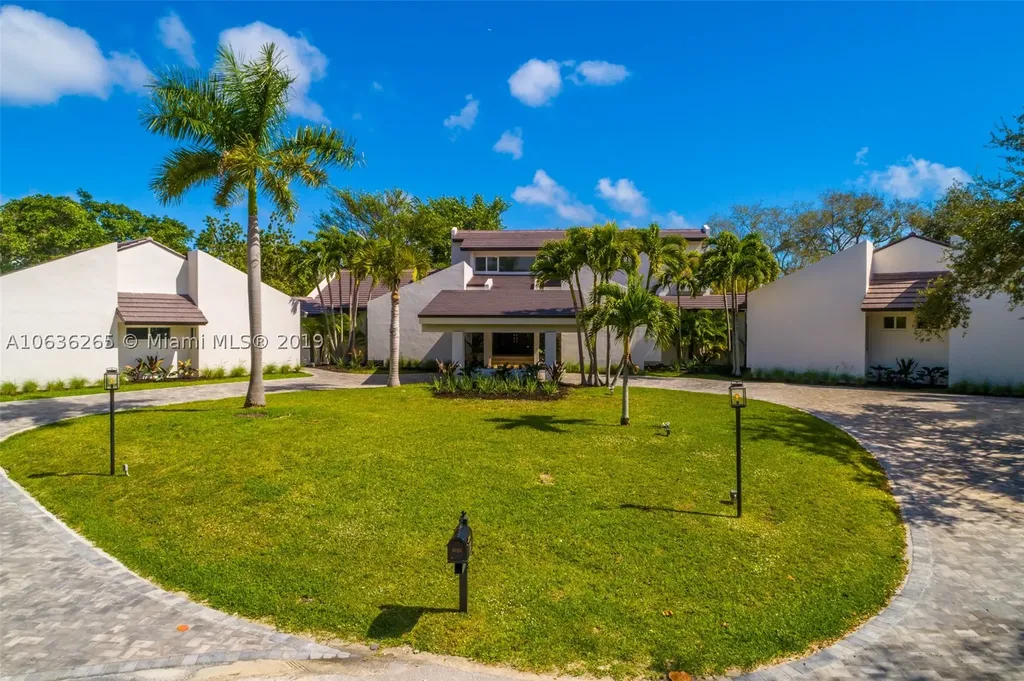 10301 SW 87th Court Miami FL 33176