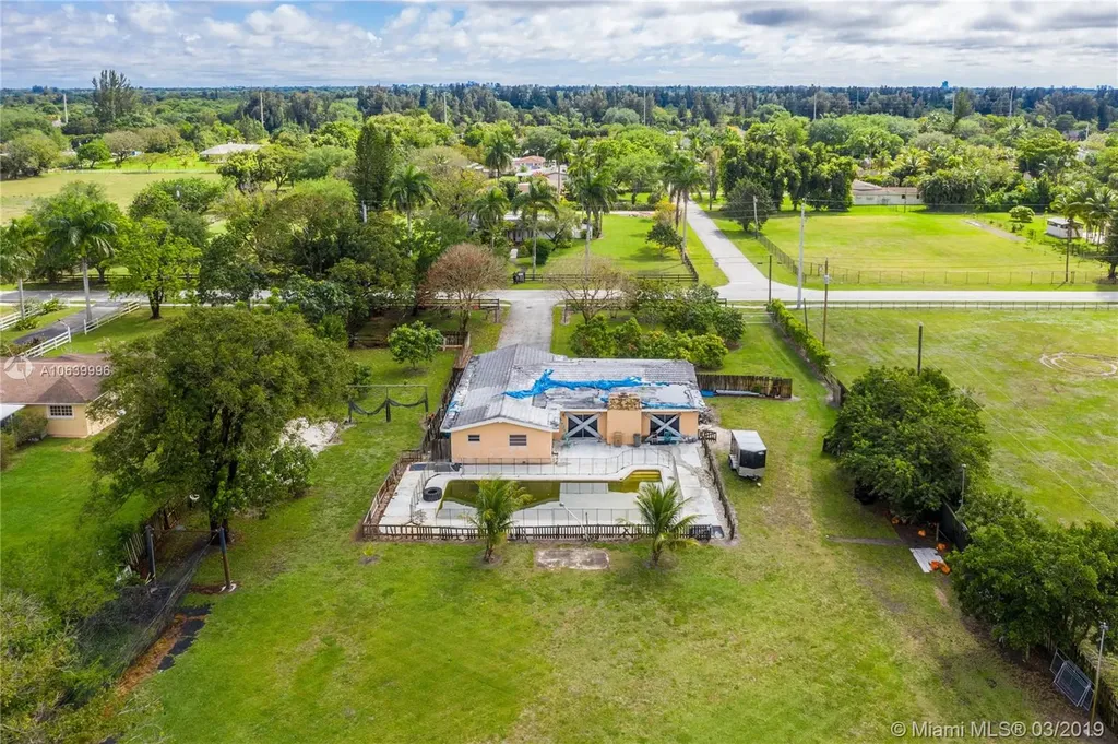 1831 SW 139th Avenue Davie FL 33325
