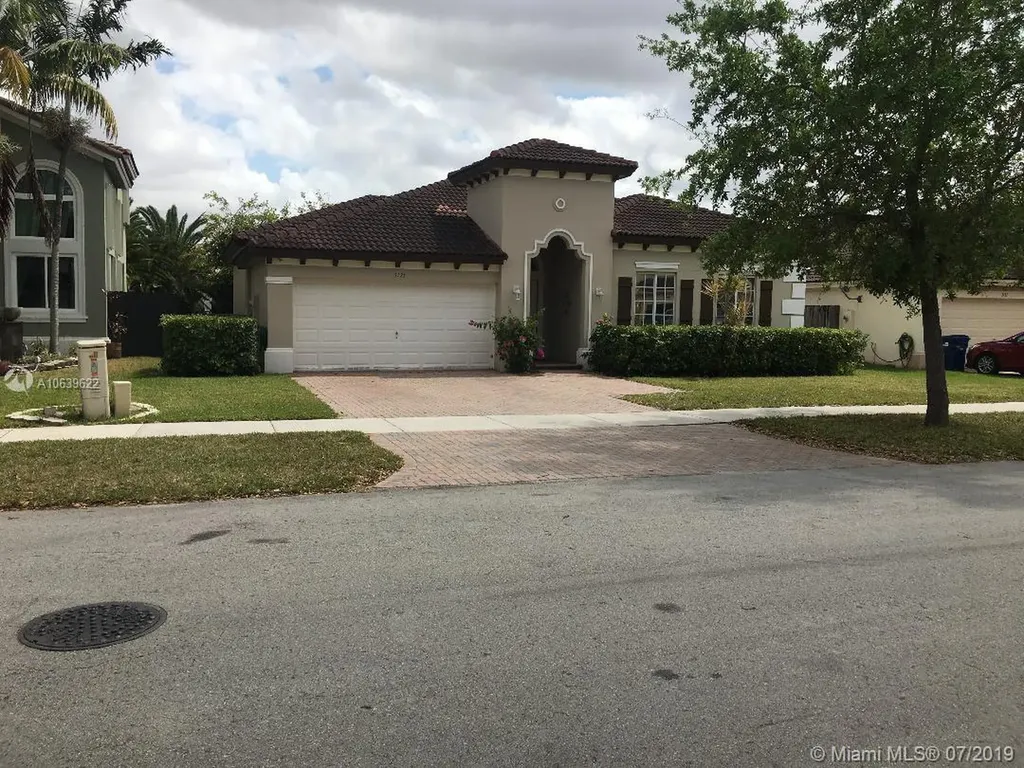 5121 SW 163rd Court Miami FL 33185