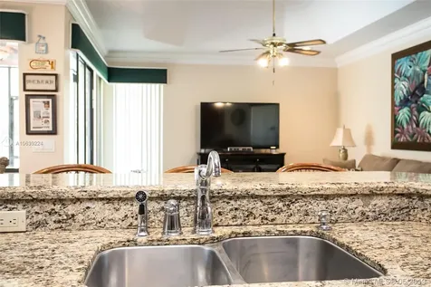 1017 Creekford Drive Weston FL 33326