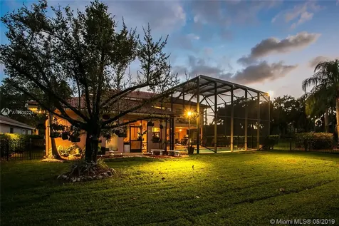 1017 Creekford Drive Weston FL 33326