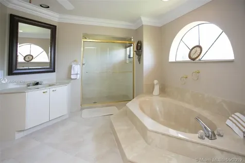1017 Creekford Drive Weston FL 33326
