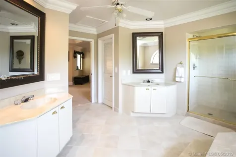 1017 Creekford Drive Weston FL 33326