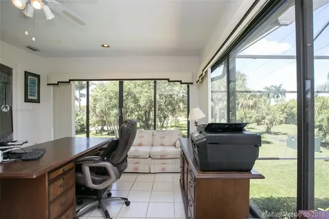 1017 Creekford Drive Weston FL 33326