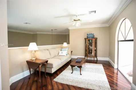 1017 Creekford Drive Weston FL 33326