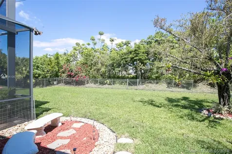 1017 Creekford Drive Weston FL 33326