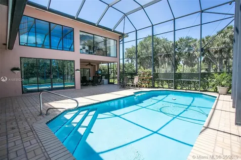 1017 Creekford Drive Weston FL 33326
