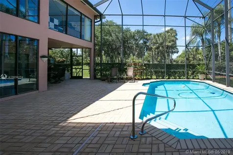 1017 Creekford Drive Weston FL 33326