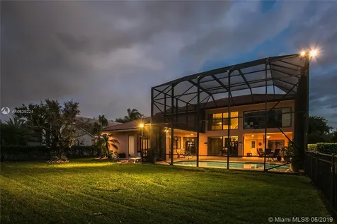 1017 Creekford Drive Weston FL 33326