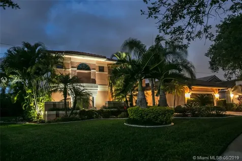 1017 Creekford Drive Weston FL 33326
