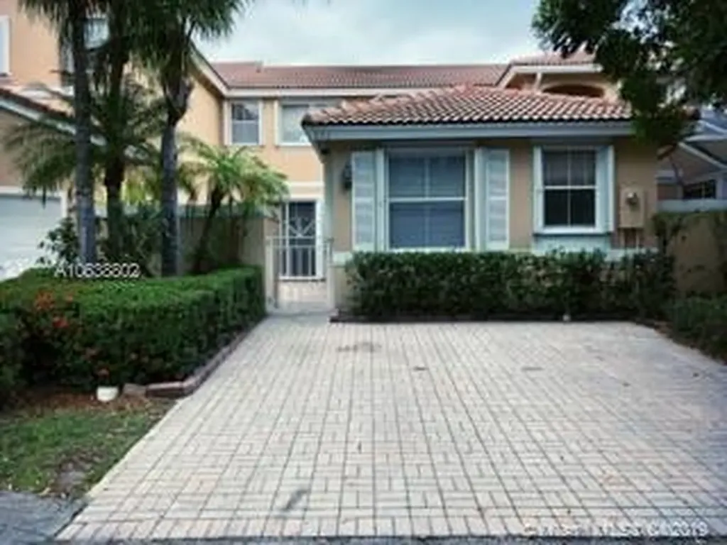 905 Corkwood Street Hollywood FL 33019