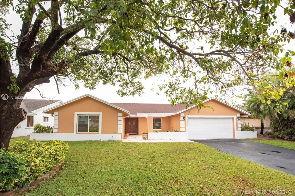 2900 SW 85th Way Davie FL 33328