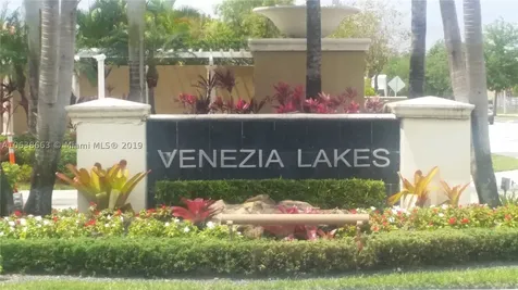 13510 SW 136th Terrace Miami FL 33186
