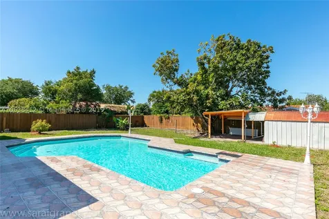 2630 SW 107th Avenue Miami FL 33165