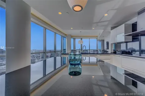 17121 Collins Avenue Sunny Isles Beach FL 33160