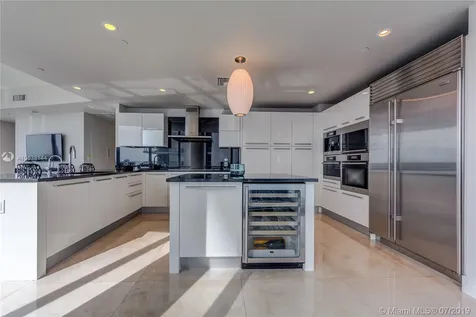 17121 Collins Avenue Sunny Isles Beach FL 33160