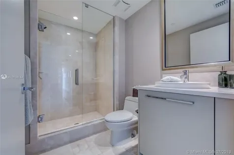 17121 Collins Avenue Sunny Isles Beach FL 33160