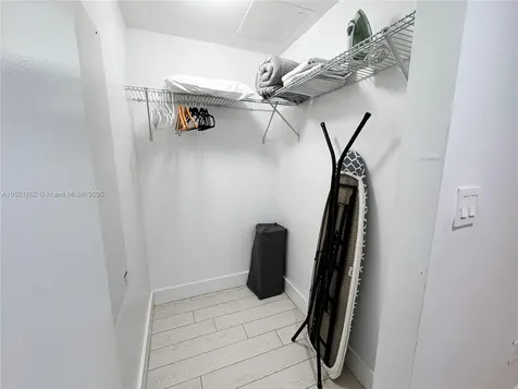 2600 E Hallandale Beach Hallandale Beach FL 33009