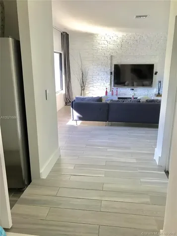 19921 NE 20th Court Miami FL 33179