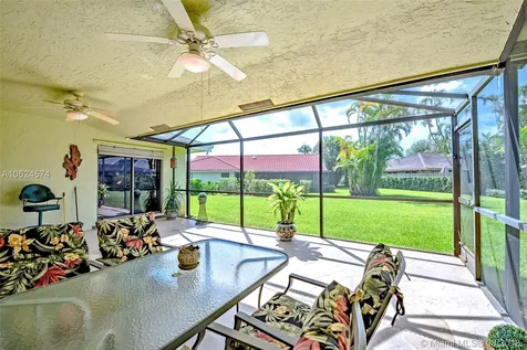 4240 NW 10th Street Delray Beach FL 33445