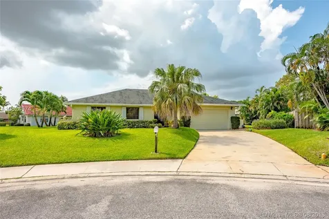 4240 NW 10th Street Delray Beach FL 33445