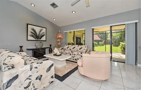 4240 NW 10th Street Delray Beach FL 33445