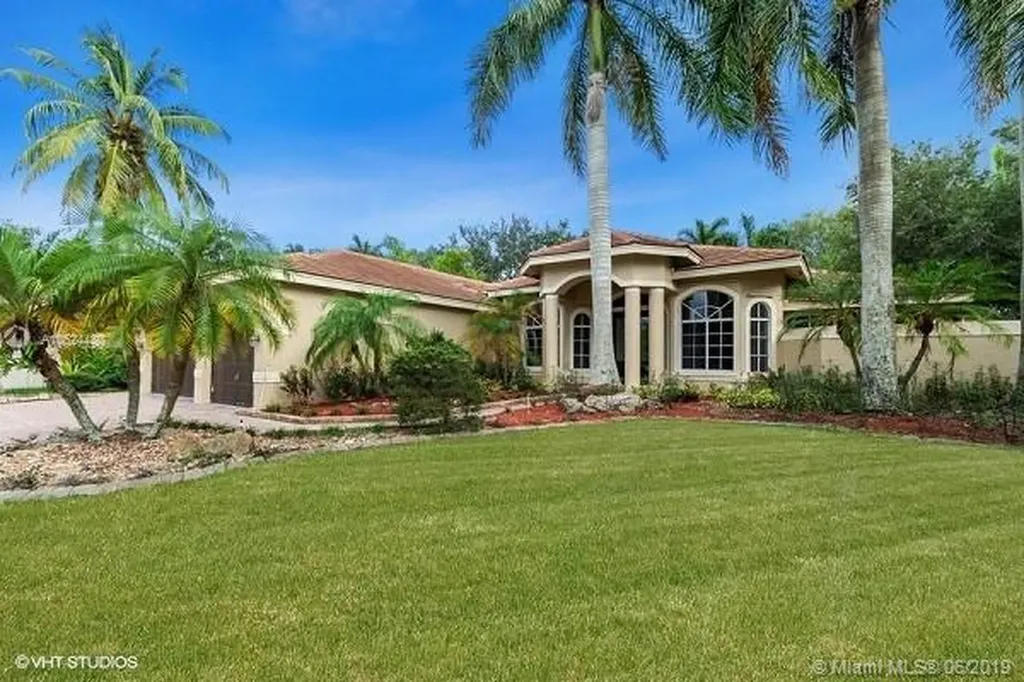 395 Mallard Road Weston FL 33327