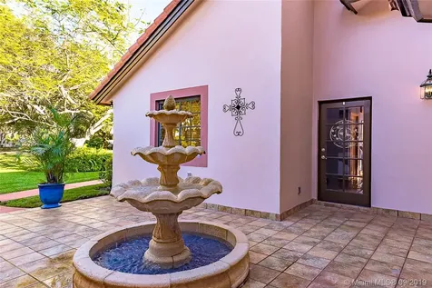 2925 Luckie Road Weston FL 33331