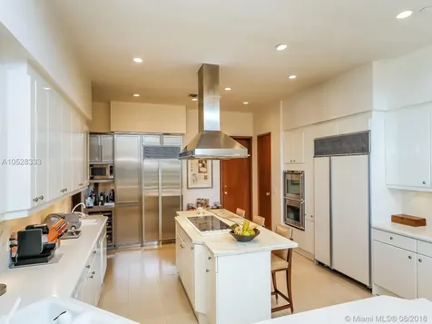 4952 Fisher Island Drive Fisher Island FL 33109