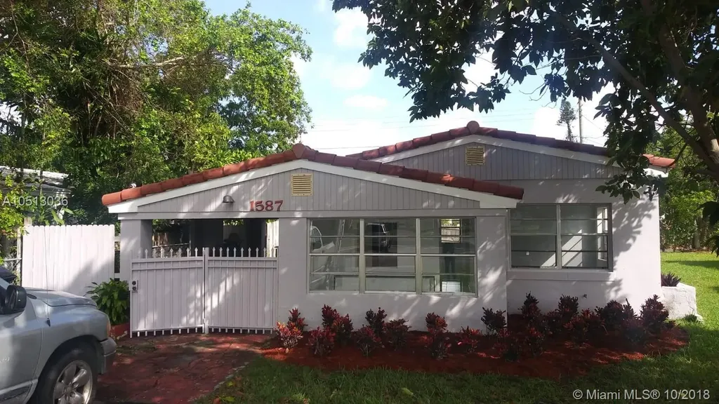 1587 NE 179th Street North Miami Beach FL 33162