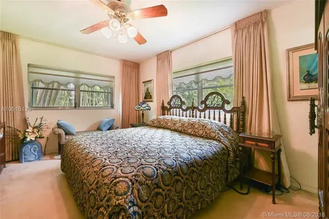 5820 SW 99th Terrace Pinecrest FL 33156