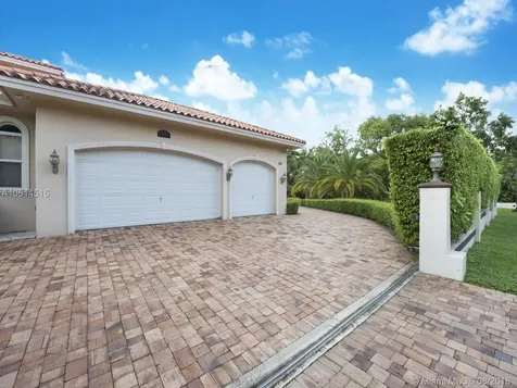 11111 SW 77th Avenue Pinecrest FL 33156