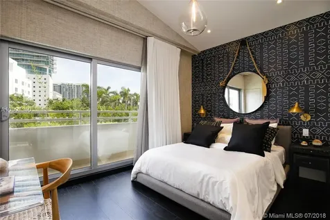 1801 Collins Avenue Miami Beach FL 33139