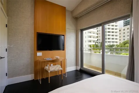 1801 Collins Avenue Miami Beach FL 33139
