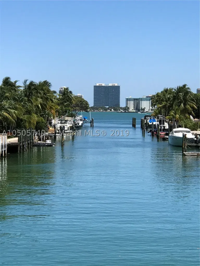 2270 Bayview Lane North Miami FL 33181