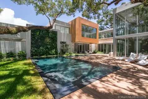 4700 SW 74th Street Miami FL 33143