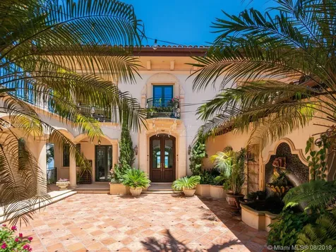 6797 Pullen Avenue Coral Gables FL 33133