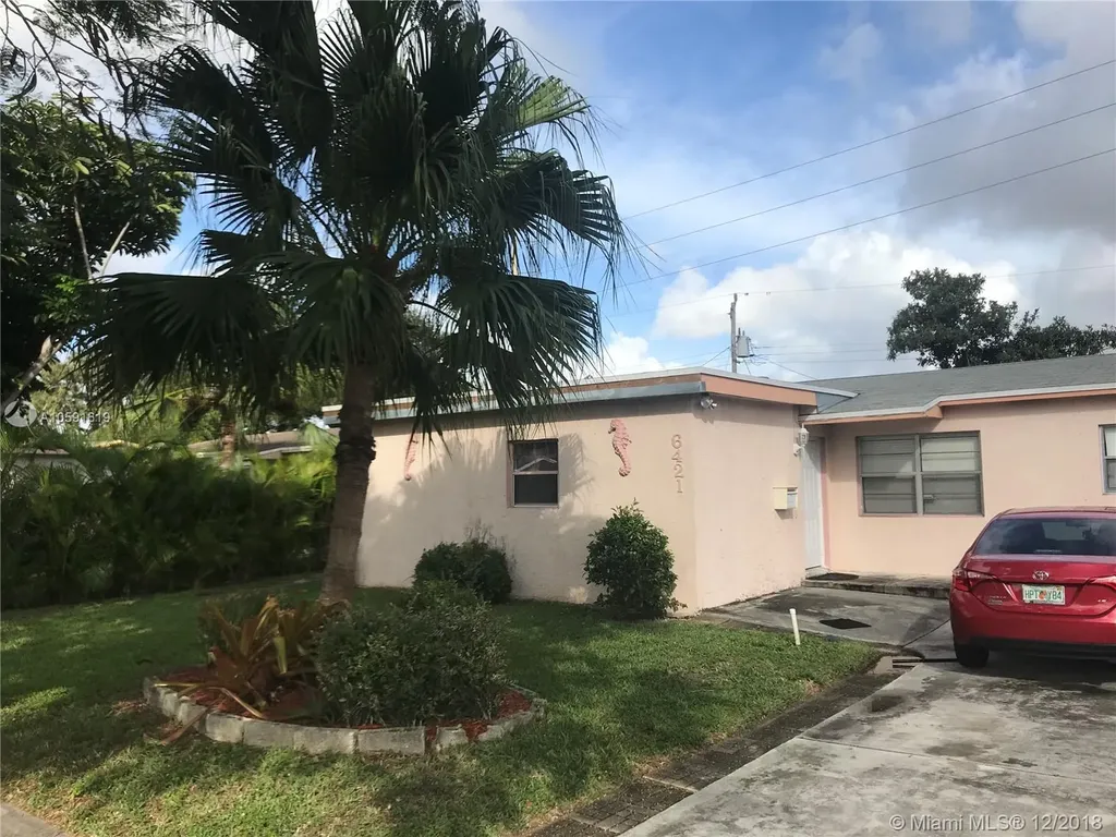 6421 Sherman Street Hollywood FL 33024