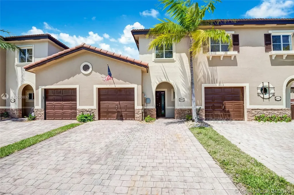 8913 SW 222nd Terrace Cutler Bay FL 33190