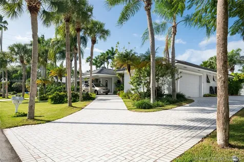 17724 SW 83rd Court Palmetto Bay FL 33157