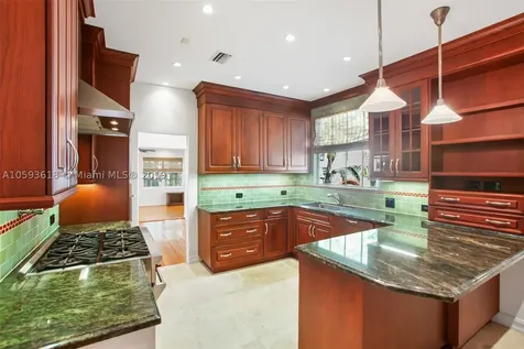 2891 Seminole Street Miami FL 33133