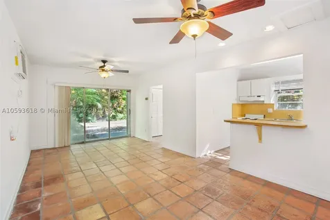 2891 Seminole Street Miami FL 33133